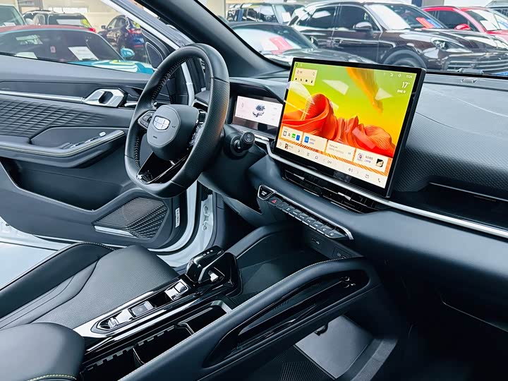 Geely Coolray 2025 2025款 缤越L 1.5TD DCT 星耀