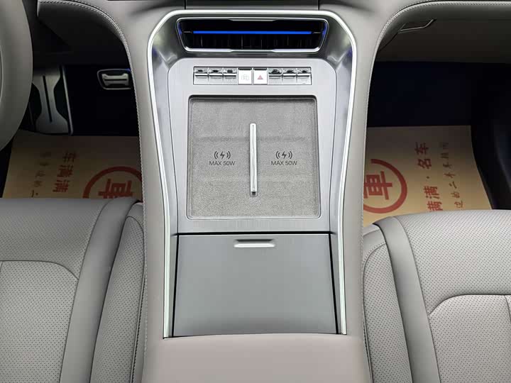 Denza N9 2025 2025款 旗舰型