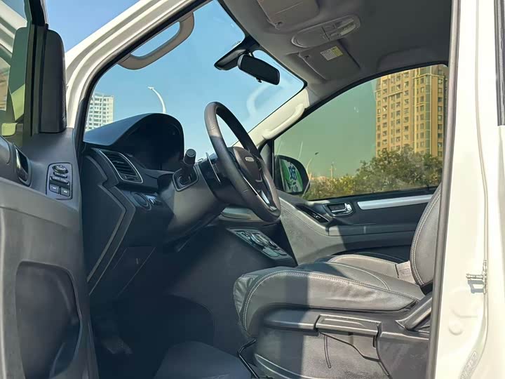 Maxus G20 2023 2023款 ES 2.0T 汽油自动超值版