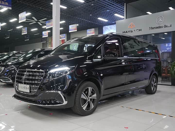Mercedes-Benz Vito 2024 2024款 2.0T 精英版 7座