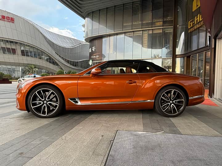 Bentley Continental GT 2022 2022款 4.0T GT V8 敞篷版