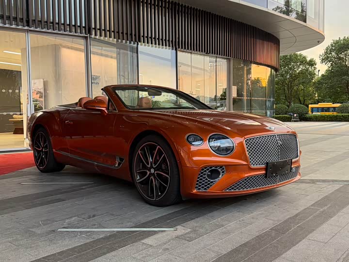 Bentley Continental GT 2022 2022款 4.0T GT V8 敞篷版