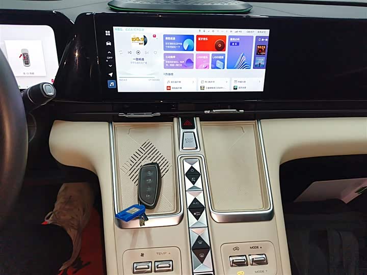 Haval Ruge Max 2023 2023款 1.5L Hi4 105 四驱智能旗舰版