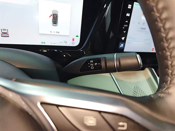 Haval Ruge Max 2023 2023款 1.5L Hi4 105 四驱智能旗舰版