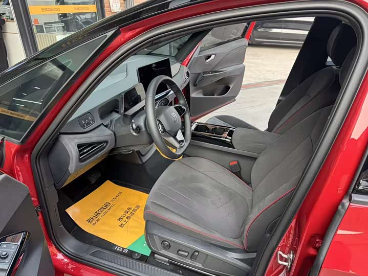 Volkswagen ID.3 2026 2026款 聪明款 极智版GTX套件款