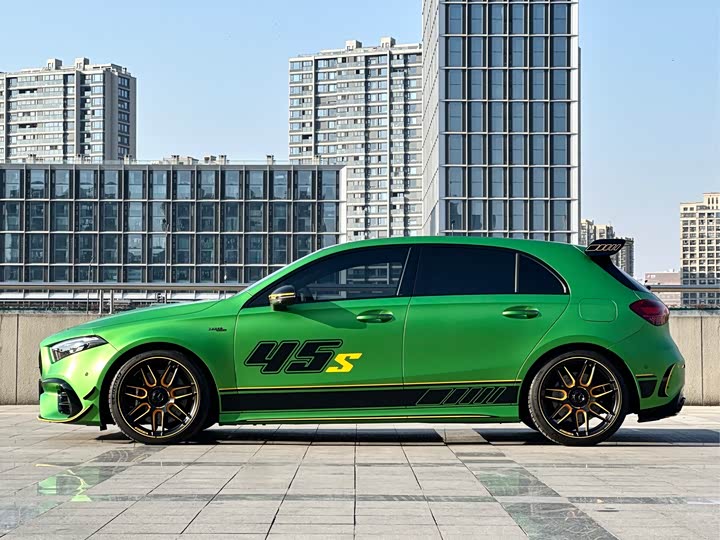 Mercedes-Benz A-Class AMG 2024 2024款 AMG A 45 S 4MATIC+ 魔焰绿特别版