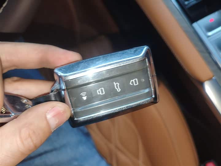 Tank 500 2023 2023款 3.0T 运动版 造境型 7座