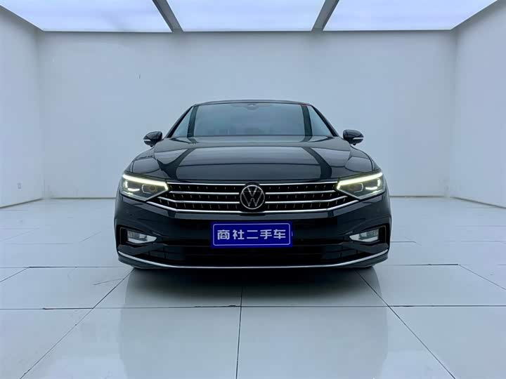 Volkswagen Magotan 2025 2025款 改款二 众享款 330TSI DSG豪华型