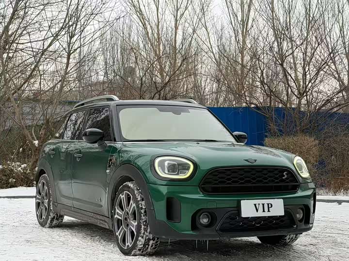 Mini Countryman 2022 2022款 2.0T COOPER S ALL4 黑标特别版
