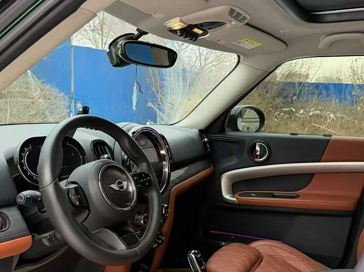 Mini Countryman 2022 2022款 2.0T COOPER S ALL4 黑标特别版