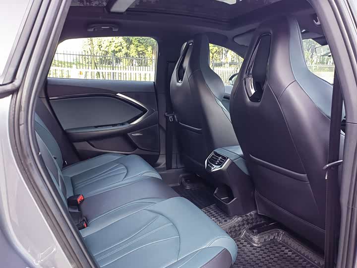 MG Motor 7 2025 2025款 2.0T Trophy+ 超级智驾版