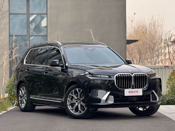 BMW X7 2023 2023款 xDrive40i 领先型豪华套装