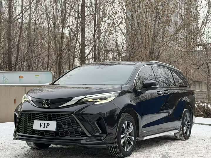 Toyota Granvia 2024 2024款 2.5L混动 尊贵PLUS四驱版