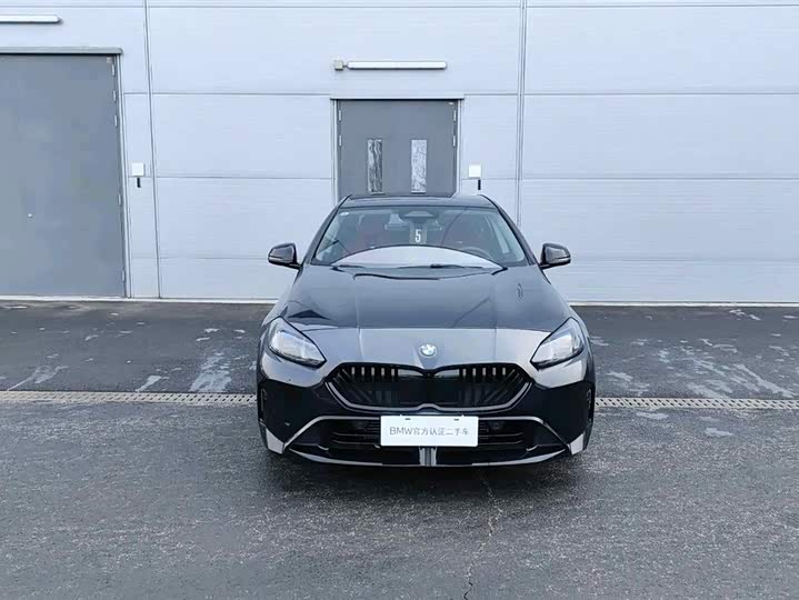 BMW 2 Series 2025 2025款 225L M运动曜夜套装