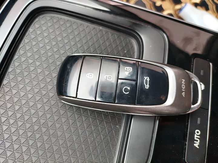 GAC Aion S 2023 2023款 魅 580 磷酸铁锂