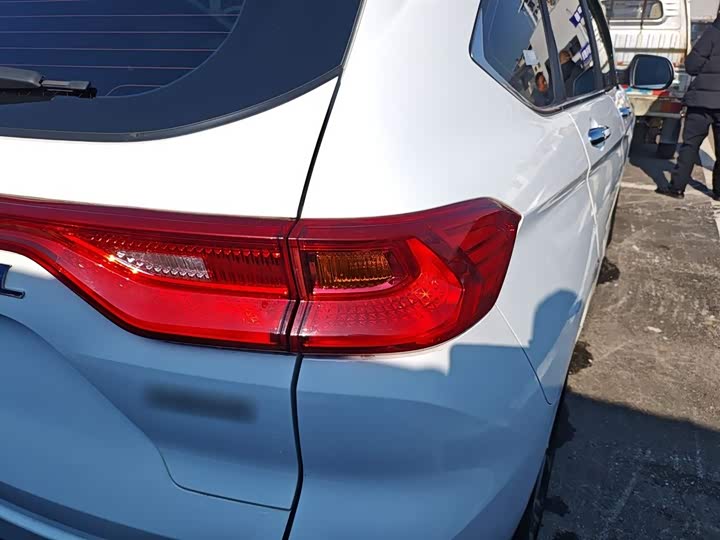 Haval M6 2023 2023款 PLUS 1.5T DCT豪华智联型