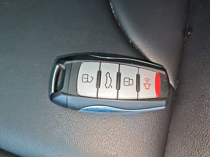 Haval M6 2023 2023款 PLUS 1.5T DCT豪华智联型