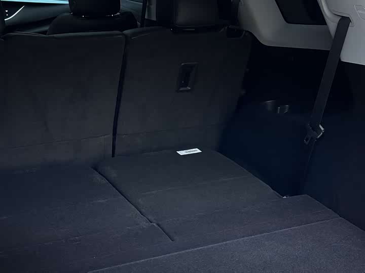 Buick Enclave 2022 2022款 652T 四驱尊贵型 7座