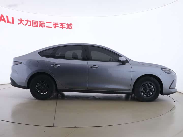 BYD Seal 05 DM-i Hybrid 2025 2025款 DM-i 智驾版 55KM豪华型