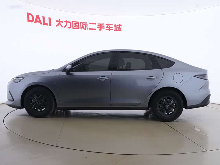 BYD Seal 05 DM-i Hybrid 2025 2025款 DM-i 智驾版 55KM豪华型