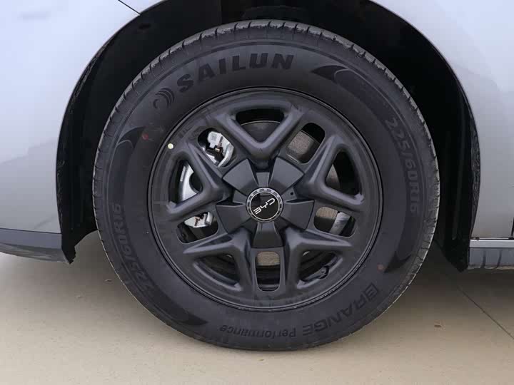 BYD Seal 05 DM-i Hybrid 2025 2025款 DM-i 智驾版 55KM豪华型