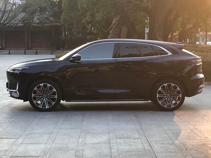 Changan UNI-K Hybrid 2022 2022款 蓝鲸iDD 130km 1.5T 尊贵型