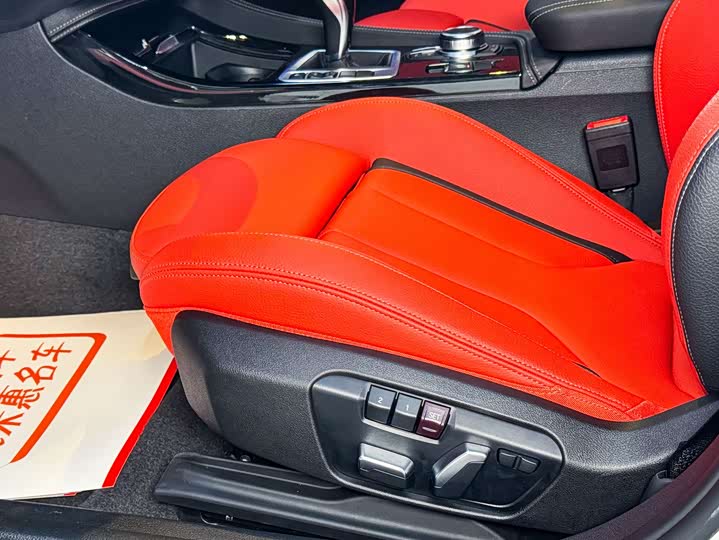 BMW 1 Series 2023 2023款 125i M运动曜夜版