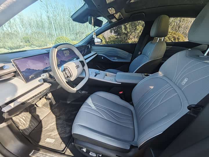 Geely Galaxy E8 2024 2024款 550km 后驱MAX