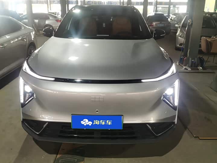 Geely Galaxy L7 2025 2025款 EM-i 115km 探索+版