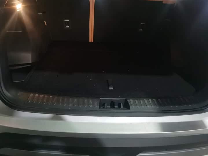 Geely Galaxy L7 2025 2025款 EM-i 115km 探索+版