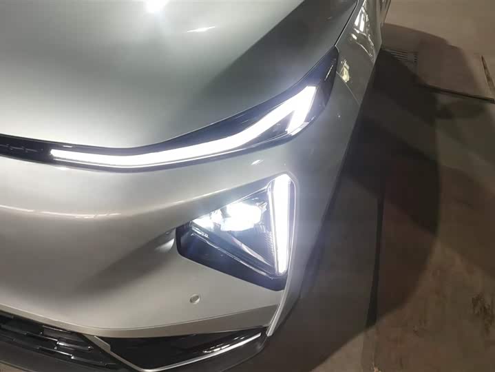 Geely Galaxy L7 2025 2025款 EM-i 115km 探索+版