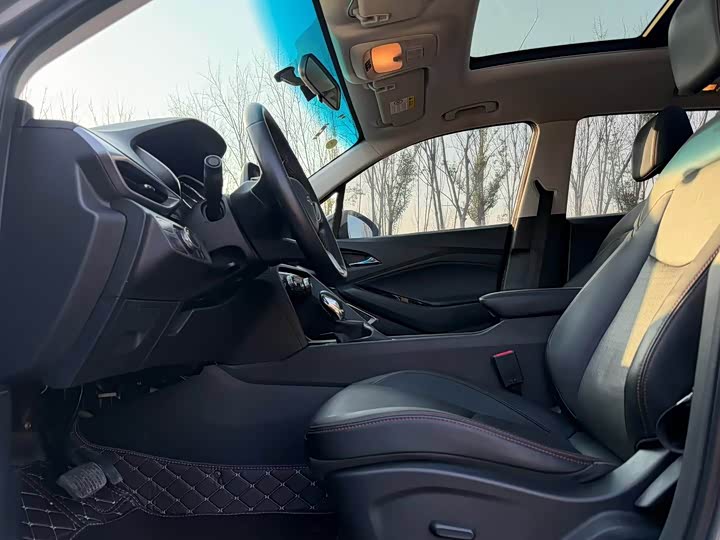 Chevrolet Orlando 2020 2020款 轻混 Redline 530T 自动纵享版（5+2款）