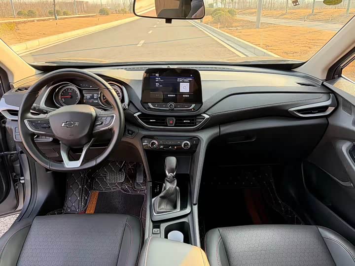 Chevrolet Orlando 2020 2020款 轻混 Redline 530T 自动纵享版（5+2款）