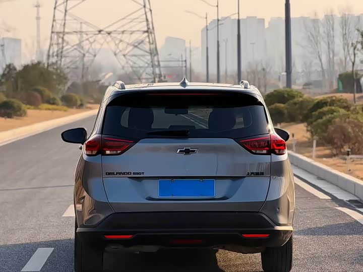 Chevrolet Orlando 2020 2020款 轻混 Redline 530T 自动纵享版（5+2款）