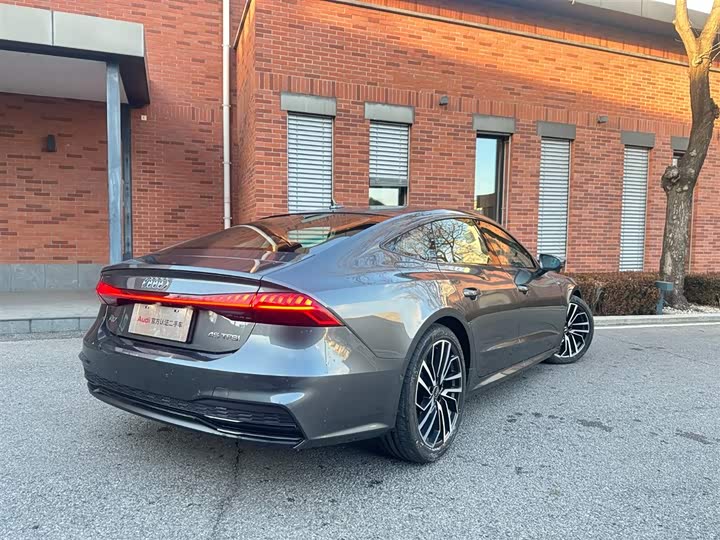 Audi A7 2025 2025款 45 TFSI 臻选型