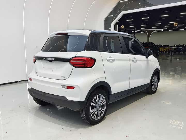 Leapmotor T03 2025 2025款 310舒享版