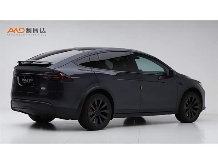 Tesla Model X 2023 2023款 三电机全轮驱动 Plaid版