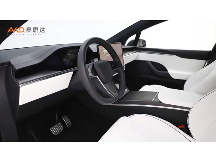 Tesla Model X 2023 2023款 三电机全轮驱动 Plaid版