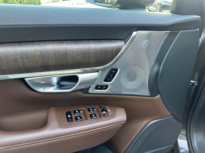 Volvo V90 2024 2024款 Cross Country B5 AWD 智尊版