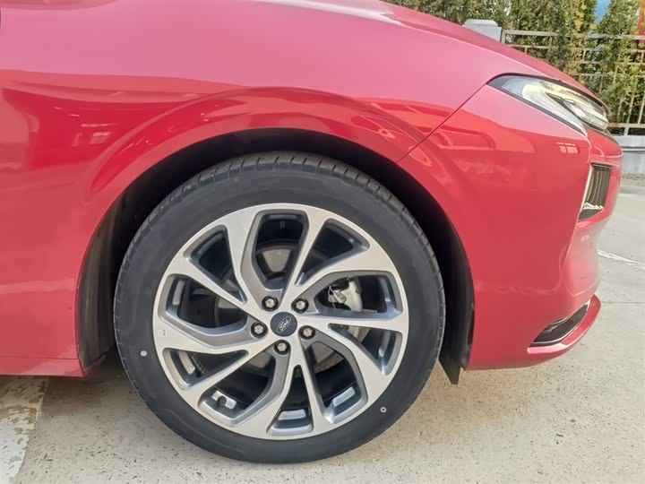 Ford Mondeo 2025 2025款 2.0T EcoBoost 至尊型