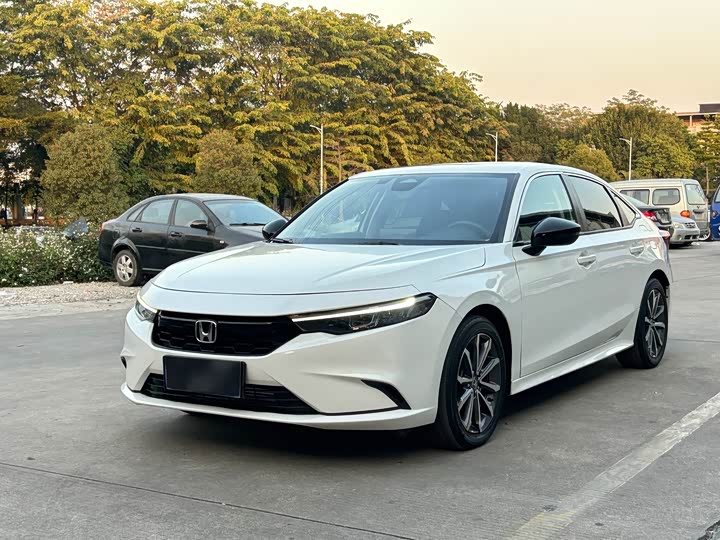Honda Integra 2023 2023款 240TURBO CVT豪华版