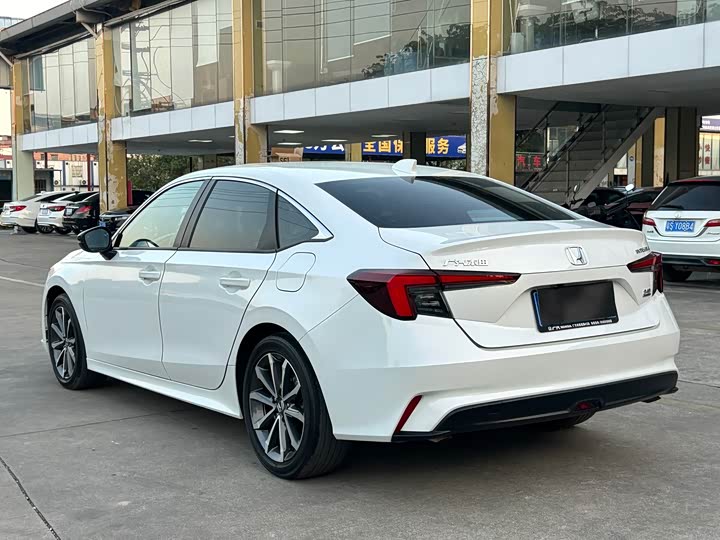 Honda Integra 2023 2023款 240TURBO CVT豪华版