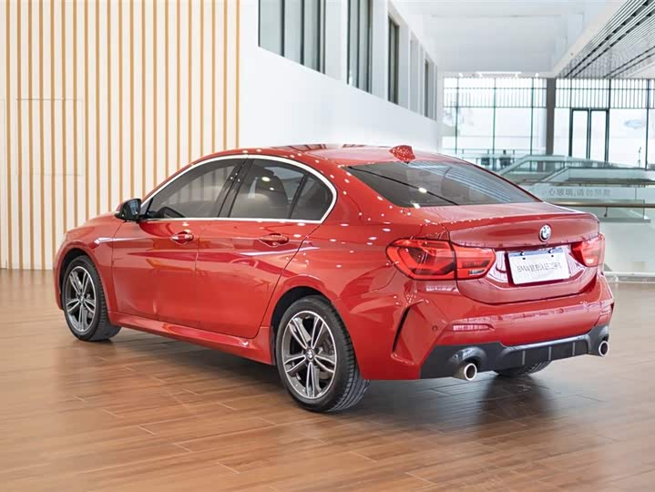 BMW 1 Series 2023 2023款 120i M运动版