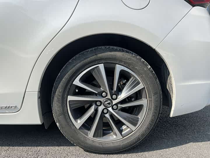 Lexus CT 200h 2020 2020款 CT200h 精英版 单色