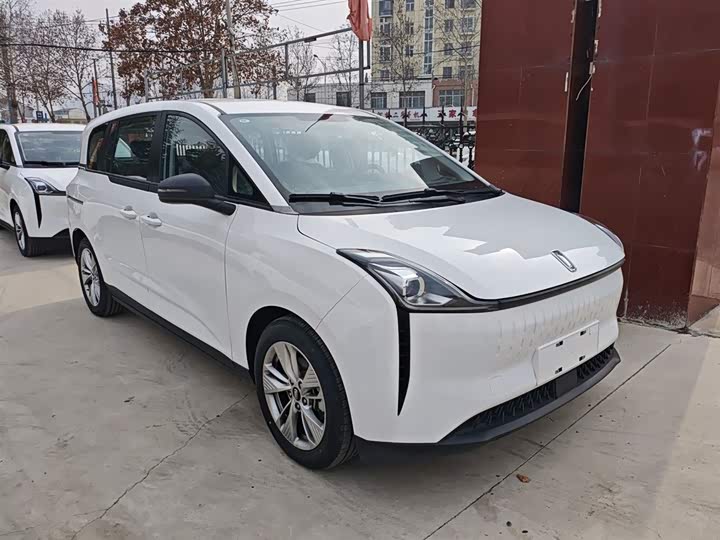 Bestune NAT 2022 2022款 舒享出行版 100kW 425km