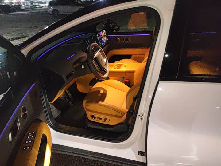 LiXiang i6 2025 2025款 四驱标准版