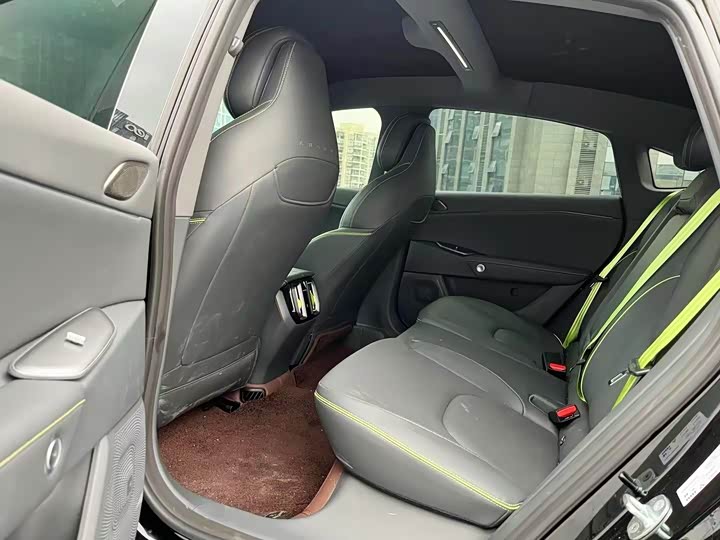 BAIC Arcfox Alpha S5 2024 2024款 560MAX 185kW