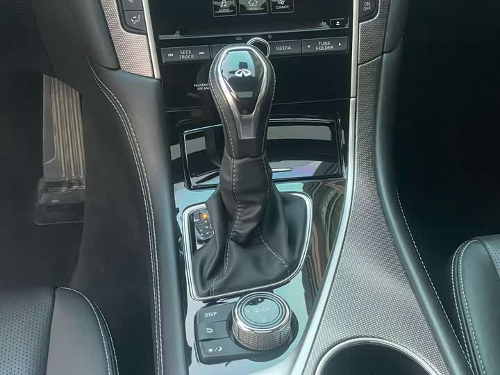 Infiniti Q50L 2022 2022款 2.0T 逸享版