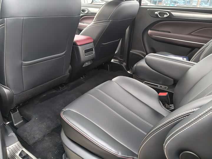 GAC Trumpchi M6 2023 2023款 PRO 270T DCT精英版