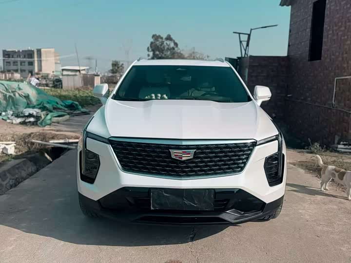 Cadillac XT4 2024 2024款 改款 28T 两驱尊贵型